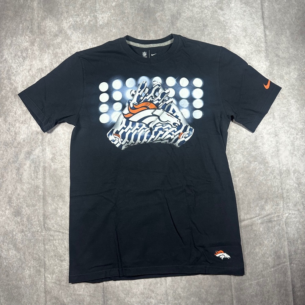 Nike NFL Denver Broncos Men's Large Black Graphic T-Shirt Stadium Lights L
